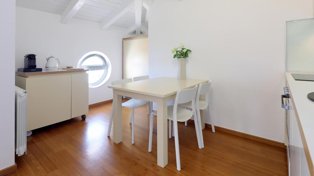 Sea View Apartment In Ичичи Экстерьер фото